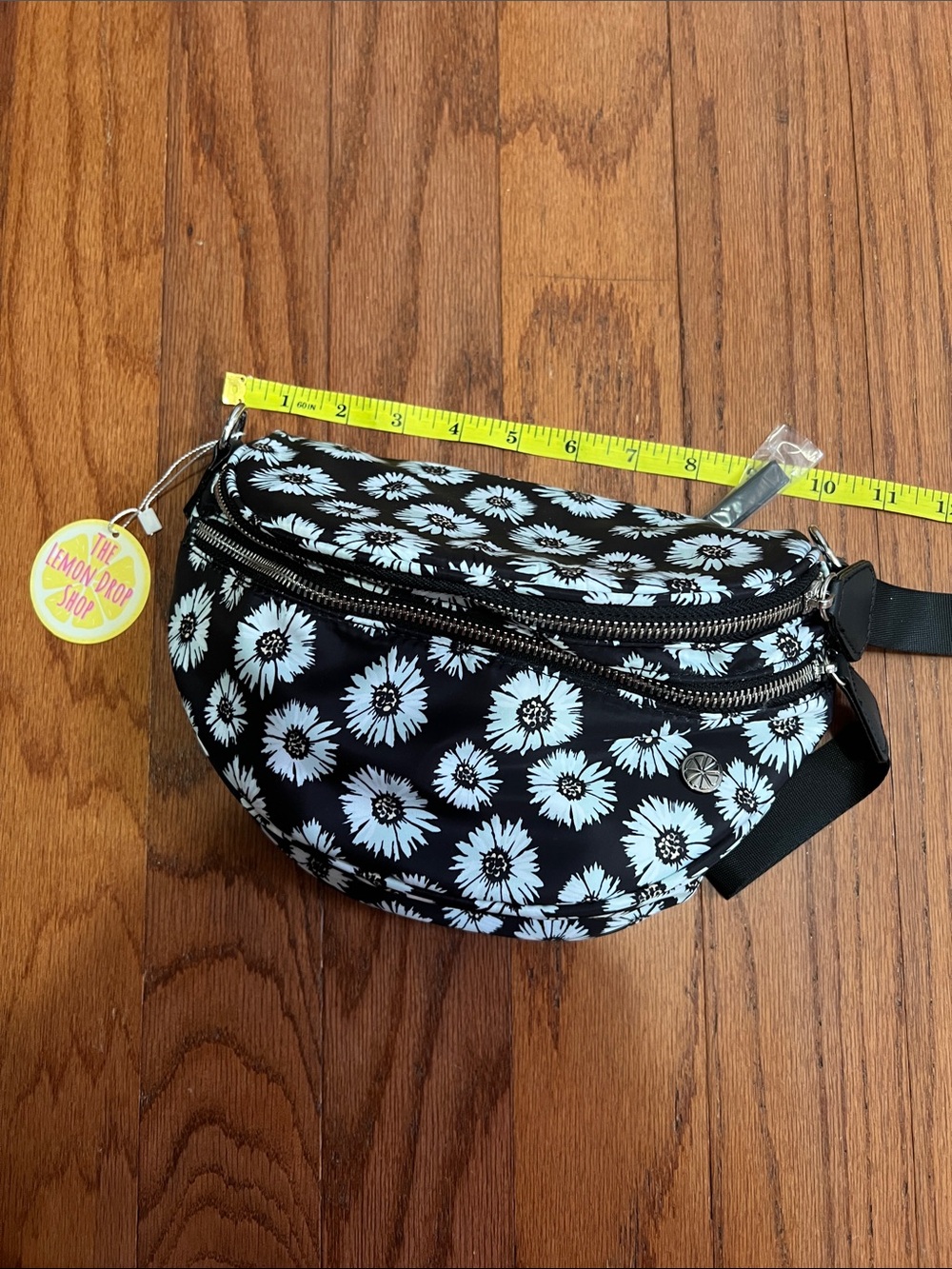 Daisy Crossbody Belt Ali Bag by lemon drop - Picture 2 of 4